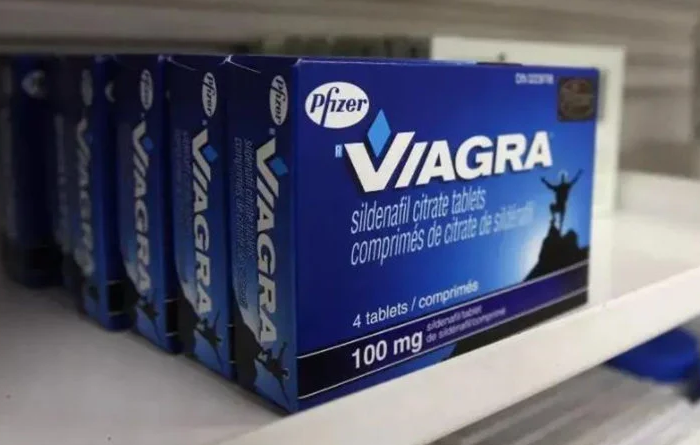 伟哥（西地那非）完全解析：作用原理、功效与副作用